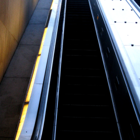 metro escalator