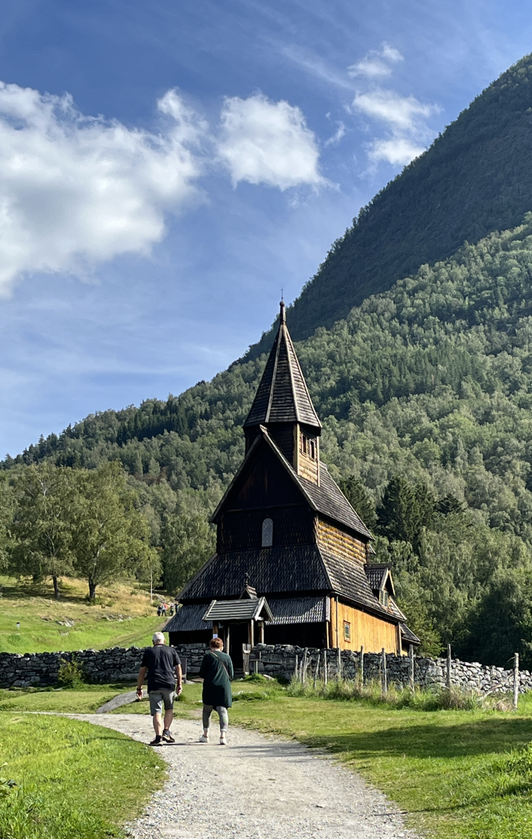 urnes stave church