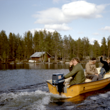 Kåre Olav, Kård, Geirr