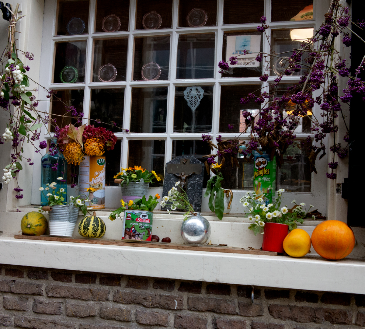 some kind of thanksgiving shrine-thingy