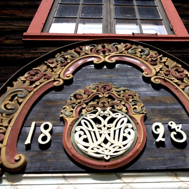 1893
