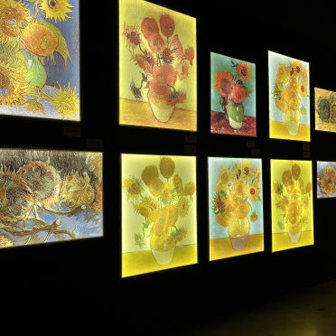 sunflowers hommage