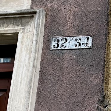 32-34