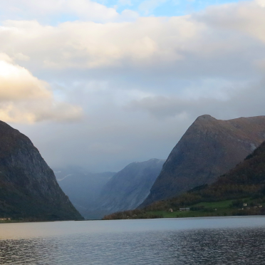 Kjøsnesfjorden