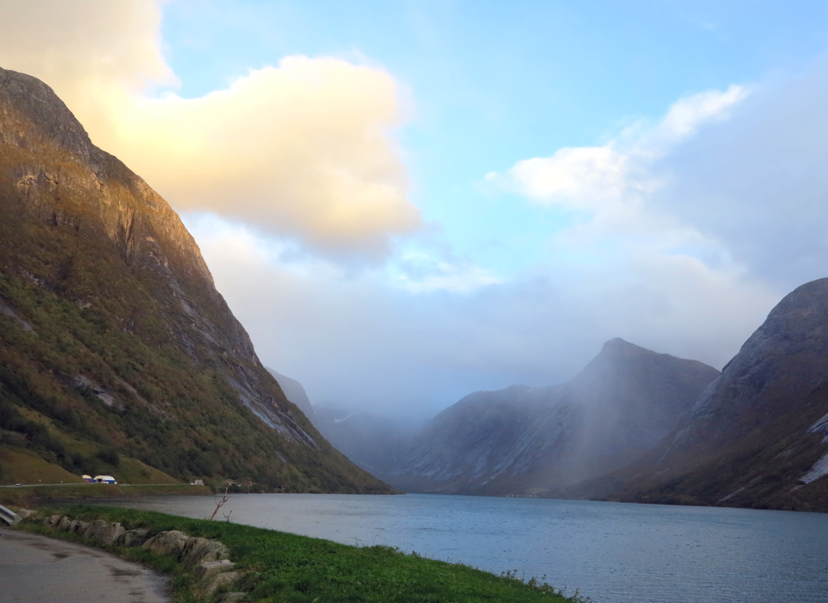 Kjøsnesfjorden