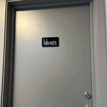 door sign