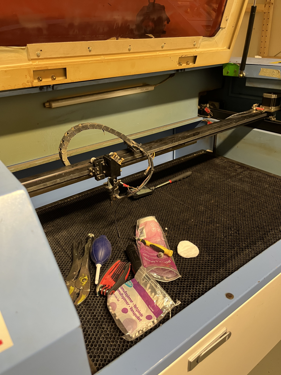 fixing laser